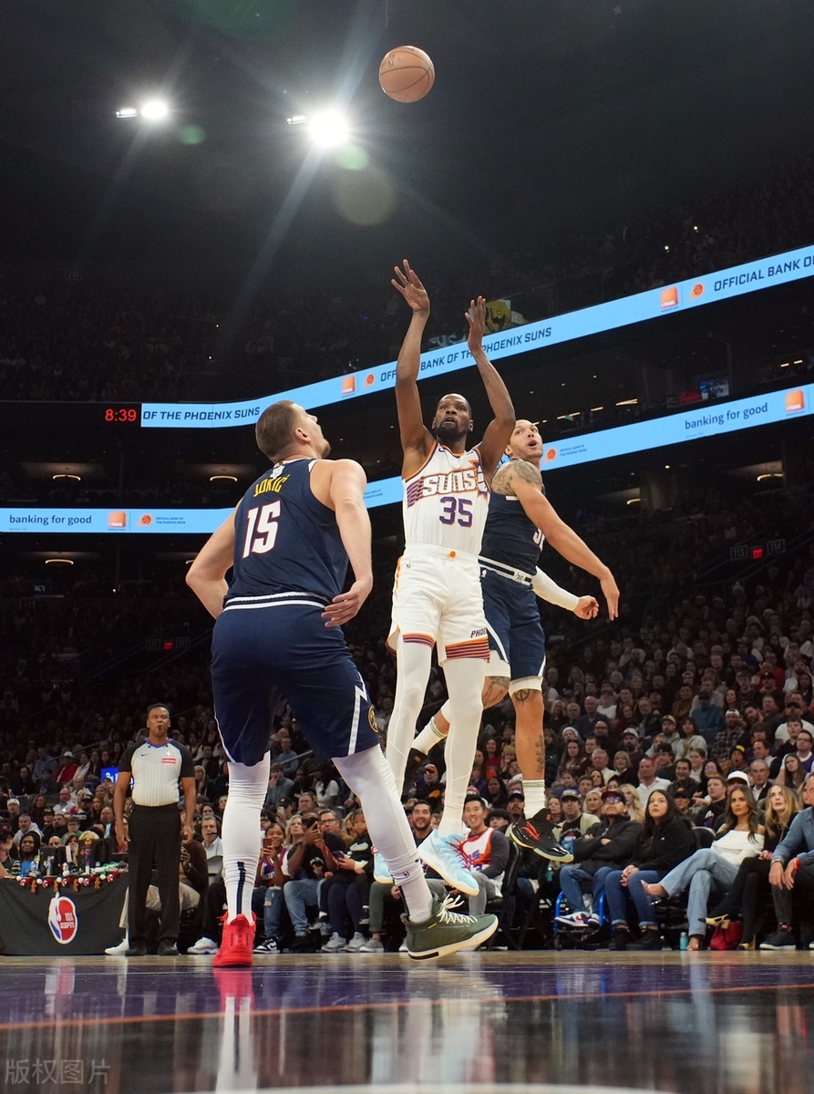 天津队翻盘骑士,杜兰特刷新纪录 天津队翻盘骑士,杜兰特刷新纪录